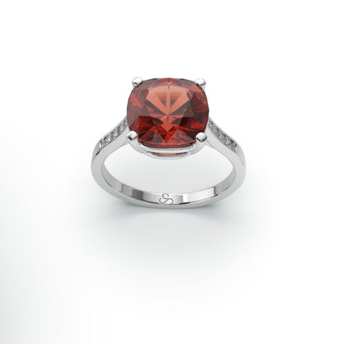 Bague avec grenat pyrope et diamants