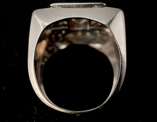 Bague 56 Bague modèle Tank or blanc diamants 58 Facettes