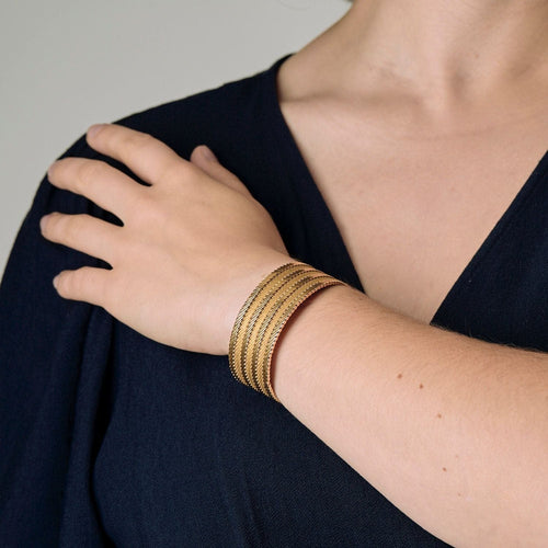 Bracelet Georges Lenfant - Bracelet tissu Sergé en or jaune 58 Facettes ALE4617