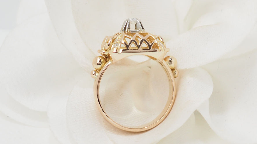 Bague 54 Bague ajourée en or jaune et diamants 58 Facettes 32422
