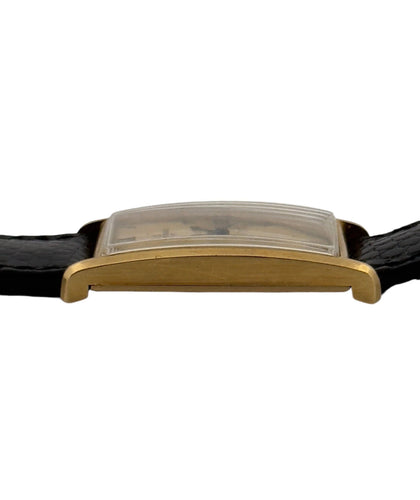 Montre vinrage Ulysse Nardin en or 18 carats