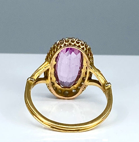 Bague 50 Bague en or 18 carats ornée d’une topaze rose et de diamants. Epoque Napoléon III. 58 Facettes AB273