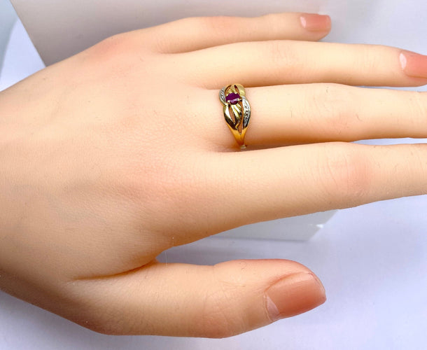 Bague 54 Bague or jaune et rubis 58 Facettes AB515