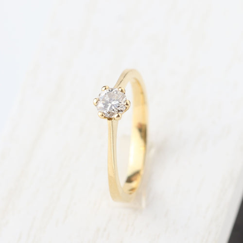 Bague 51 Bague solitaire en or jaune 18 carats avec diamant de 0,28 carat 58 Facettes 129540E