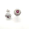 Boucles d'oreilles Paire de puces d'oreilles rubis et diamants 58 Facettes 36