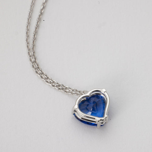 Pendentif Pendentif cœur saphir 58 Facettes