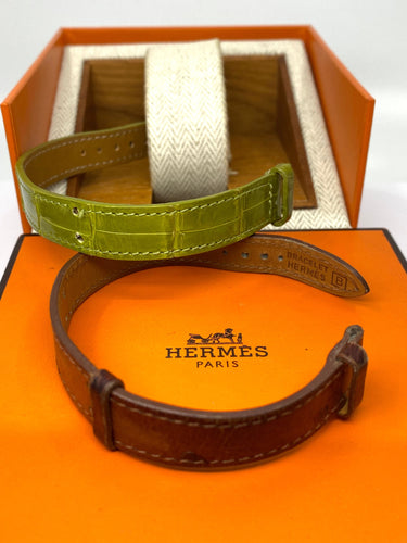 Montre Montre Hermès «  Kelly », cadran PM plaqué or, double tour cuir marron 58 Facettes AB453