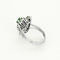 Bague 57 Bague en or blanc, diamants et émeraudes 58 Facettes CAN1416