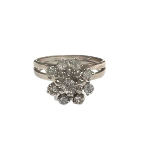Bague BAGUE AU DESIGN RÉTRO DES ANNÉES 1940-1945 EN OR 18 KT AVEC DIAMANTS 58 Facettes DMAR16