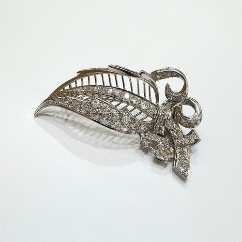 Broche Broche ancienne en platine et argent avec diamants 58 Facettes