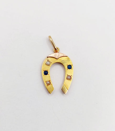 Pendentif Pendentif fer à cheval antique en or 18k pierres bleues et perles 58 Facettes A06218