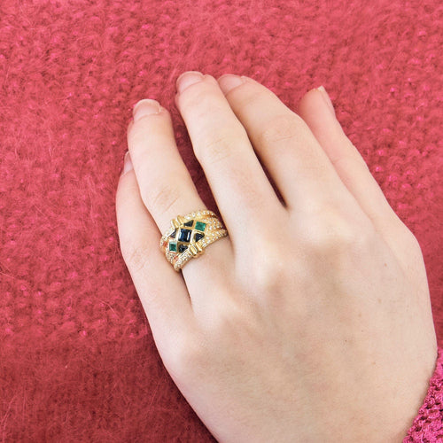 Bague 50 Bague bandeau or jaune, saphirs, émeraudes et diamants 58 Facettes ALGU32