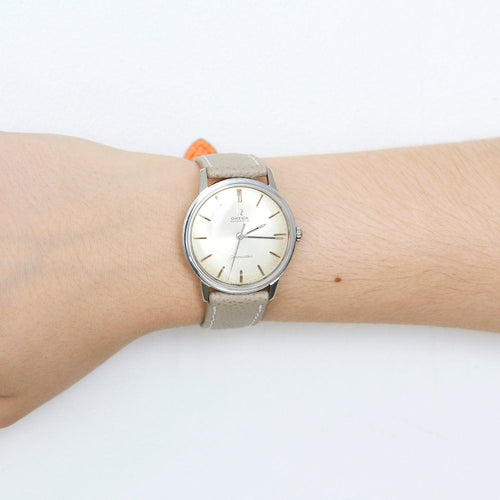 Montre OMEGA - Montre en acier modèle Seamaster automatique cadran silver 58 Facettes