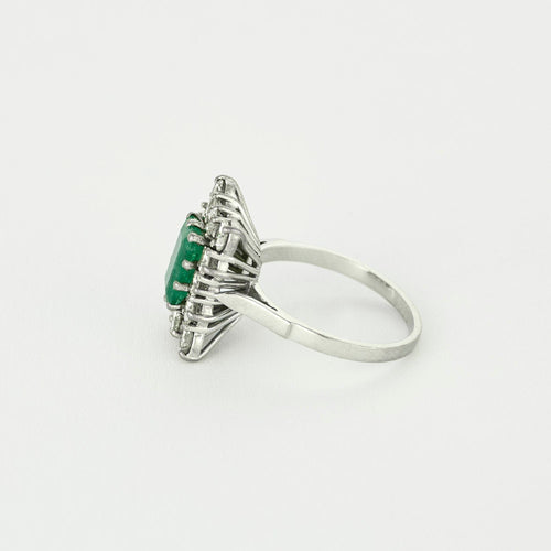 Bague 53.5 Bague or gris, émeraude et diamants 58 Facettes CO3