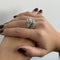 Bague dragon avec émeraudes et diamants
