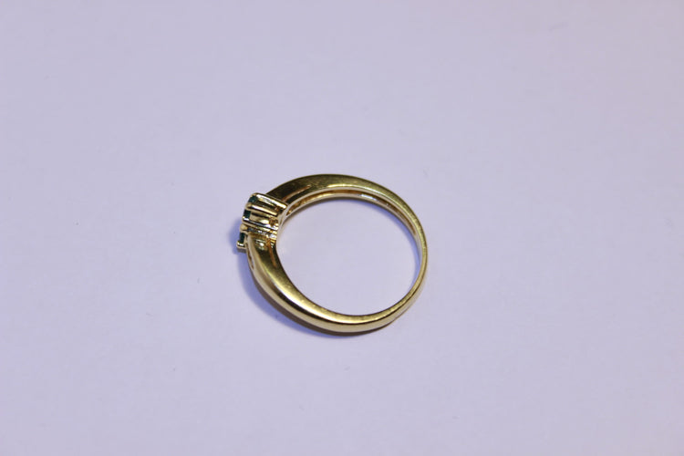 Bague 52 Bague Or Diamants et Emeraudes 58 Facettes