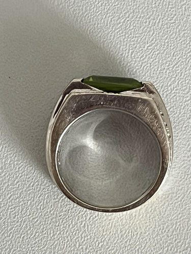 Bague 51 Bague Chevalière Or Gris Péridot Diamants 58 Facettes LOT 6121