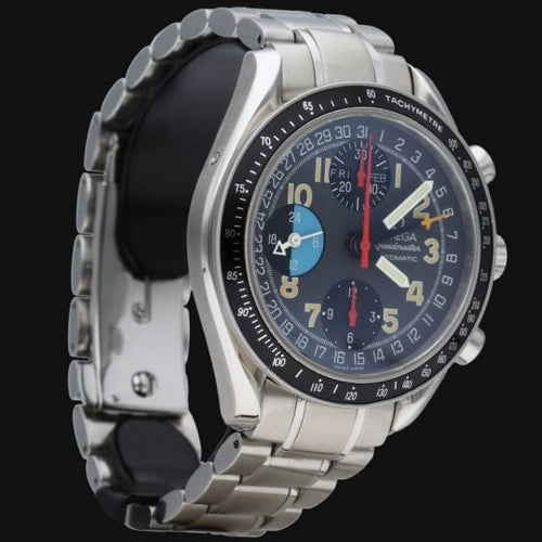 Montre Omega Montre Speedmaster Day Date Chronograph 58 Facettes MT42834