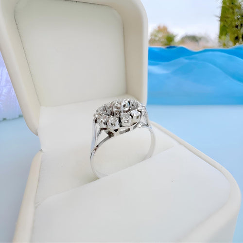 Bague 58.5 Bague ancienne diamants or gris 18K et platine 950/1000 58 Facettes 1750