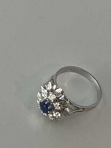 Bague 50 Bague de fiançailles en or, saphir, diamants 58 Facettes