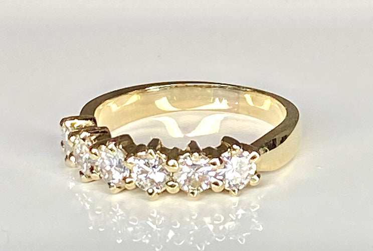 Bague 52 Demi alliance or jaune 6 diamants 58 Facettes AB342
