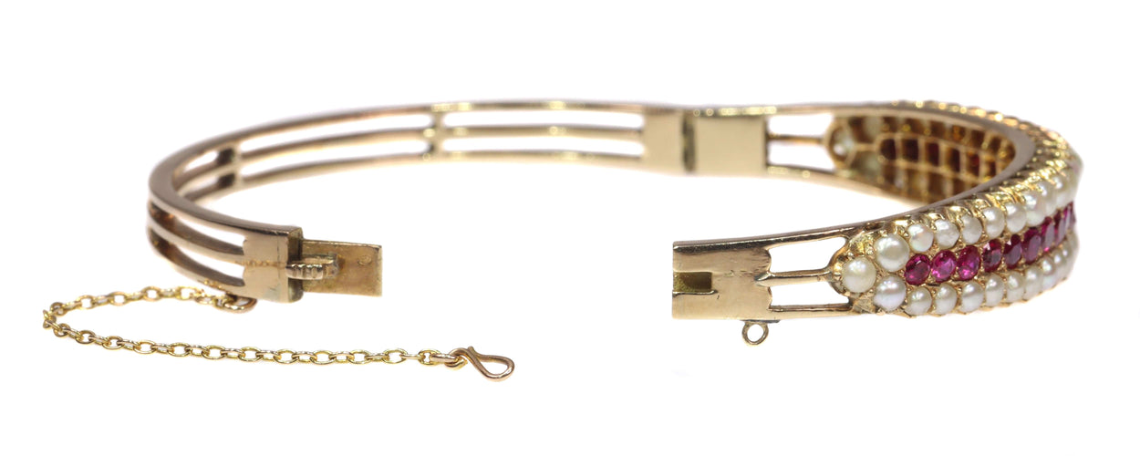 Bracelet Bijoux de la Grande Époque : Bracelet jonc victorien en rubis 58 Facettes 21273-0594