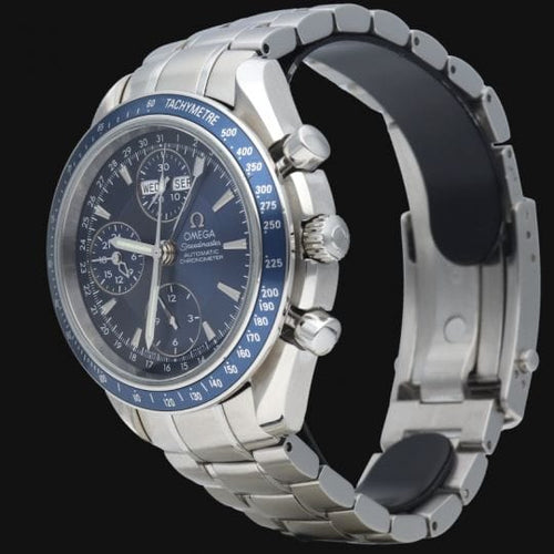 Montre Omega Montre Speedmaster Day Date 58 Facettes MT40443