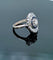 Bague 53.5 Bague ovale Art Déco en or gris sertie de diamants et saphirs 58 Facettes