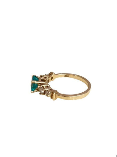 Bague 51.5 Bague vintage or jaune sertie d'une émeraude et de diamants 58 Facettes