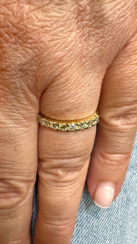Bague 55 Demi alliance en diamants or jaune 58 Facettes