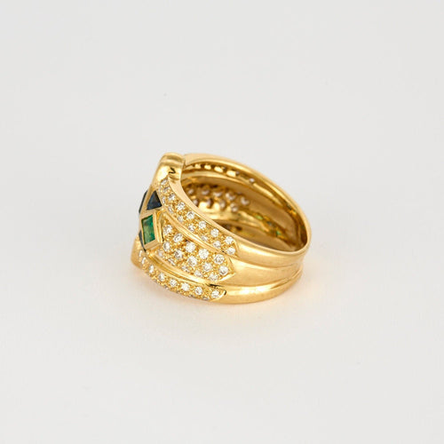 Bague 50 Bague bandeau or jaune, saphirs, émeraudes et diamants 58 Facettes ALGU32