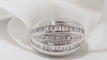 Bague 54 Bague Jonc en or blanc et diamants 58 Facettes 28890