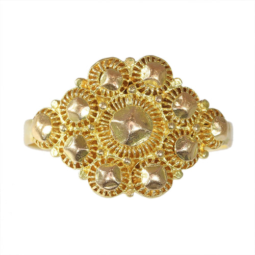Bague 57 Élégance éternelle : l'anneau d'or historique de Hollande 58 Facettes 24043-0184