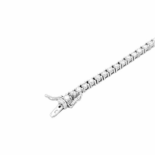 Bracelet Bracelet ligne, or blanc et diamants. 58 Facettes 34819