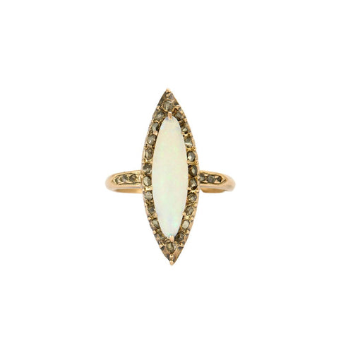 Bague 48 Bague marquise or rose et argent, opale et diamants 58 Facettes GU226