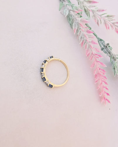 Bague 56.5 Bague Demi Alliance Saphirs Diamants Or 18 K 58 Facettes AA 1501