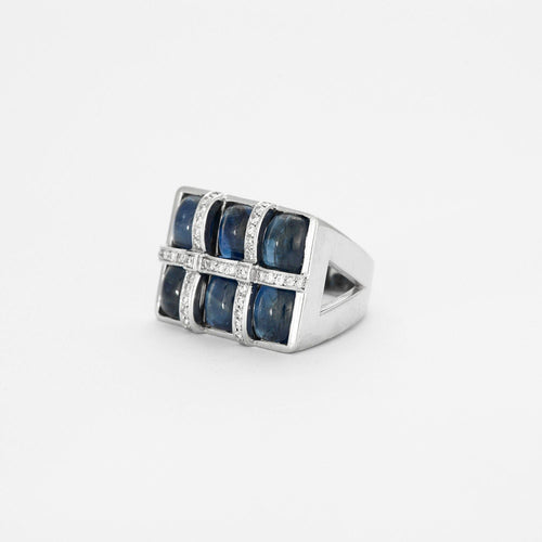 Bague 52 Bague en or gris saphirs et diamants 58 Facettes 240 333