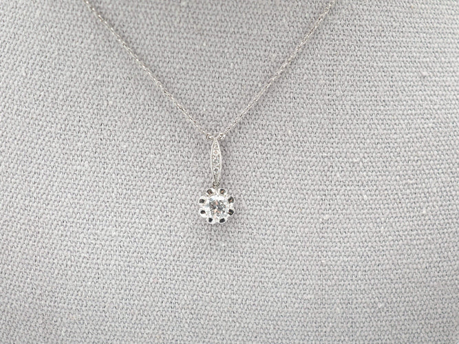Collier Collier en platine et diamants 58 Facettes