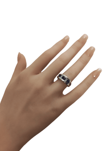 Bague 55.5 Bague jonc sertie de saphirs et diamants en or gris 18k 58 Facettes LP1807