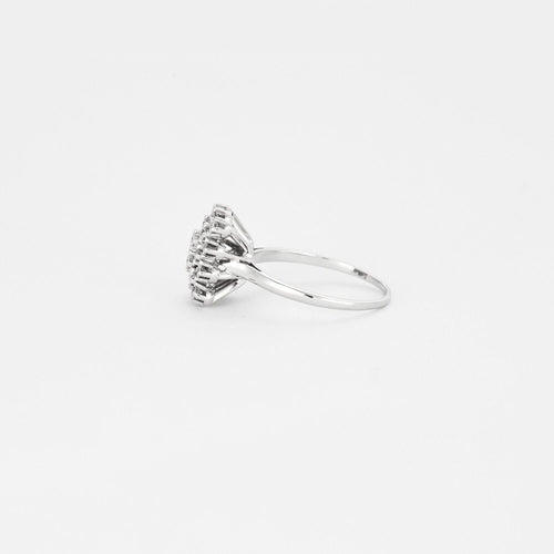 Bague 57 Bague ancienne en or blanc 18K et Diamants 58 Facettes