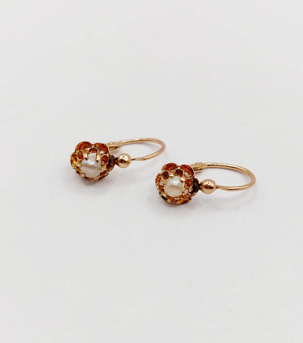 Boucles d'oreilles Petites Dormeuses or rose, perle (circa 1900) 58 Facettes A06037