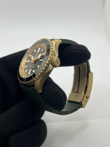 Montre Breitling Superocean 42 N17375201L1S1 58 Facettes