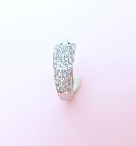 Bague 55 GUY LAROCHE - Bague Ceinture Diamants Or Blanc 58 Facettes AA 1645