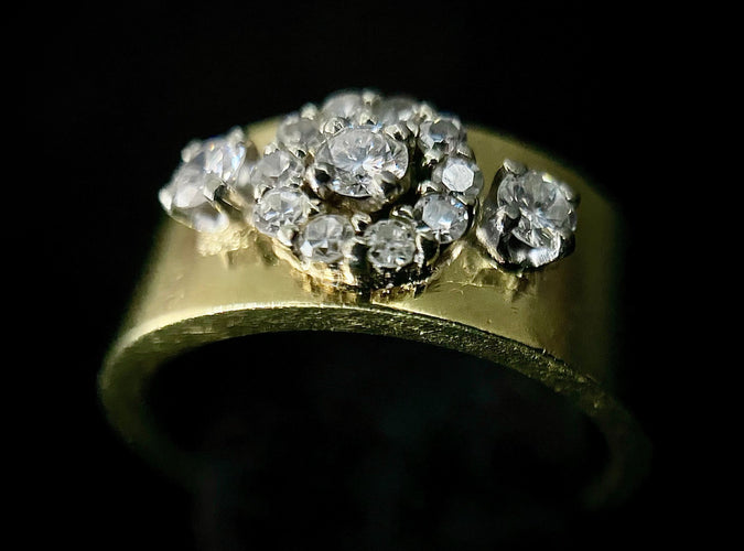 Bague 58 Bague bandeau en or jaune diamants 58 Facettes