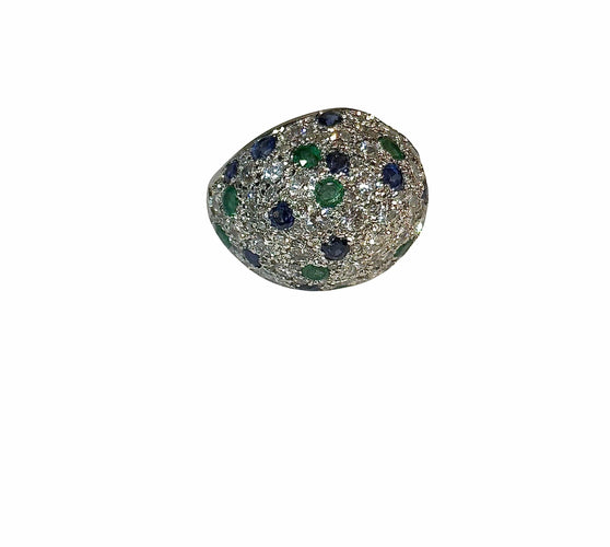 Bague 50 Bague dôme pavée de diamants , saphirs et émeraudes 58 Facettes