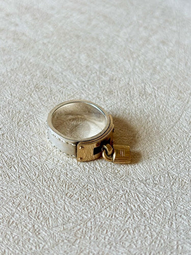 Bague 53 HERMÈS - Bague Kelly Cadenas Argent et Or Jaune 58 Facettes WC-2025-1723