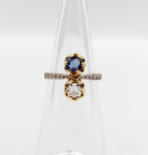 Bague 44 Bague Toi et Moi or, diamant et saphir épaulés (circa 1910) 58 Facettes A05407