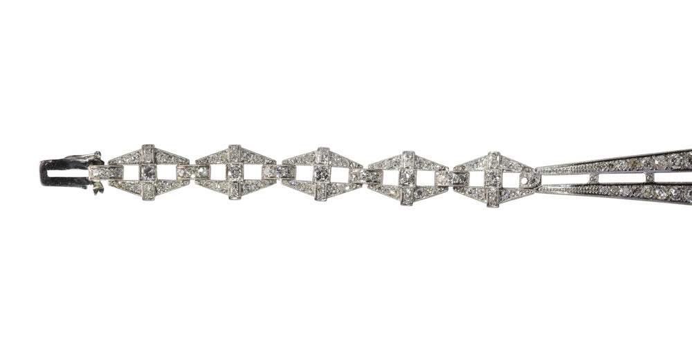 Collier Glamour des Années folles : Collier et coiffe vintage Art déco en diamants pour chien 58 Facettes 23023-0064