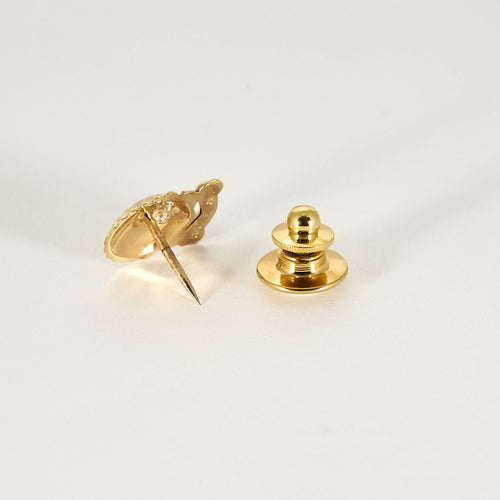 Cartier Paris & SHELL - Pin's en or jaune et diamants 58 Facettes MTB1331X2