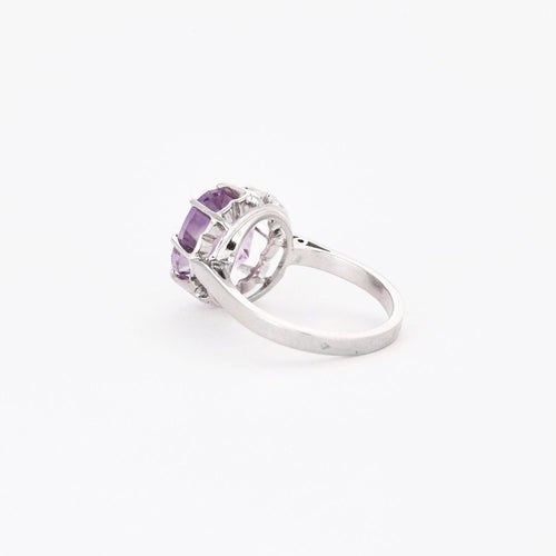 Bague 52 Bague cocktail améthyste en or blanc 58 Facettes